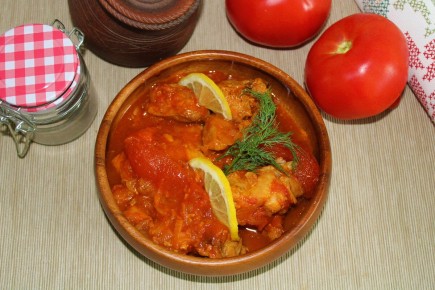 Чахохбили: погрузитесь в мир грузинской кухни с этим насыщенным блюдом