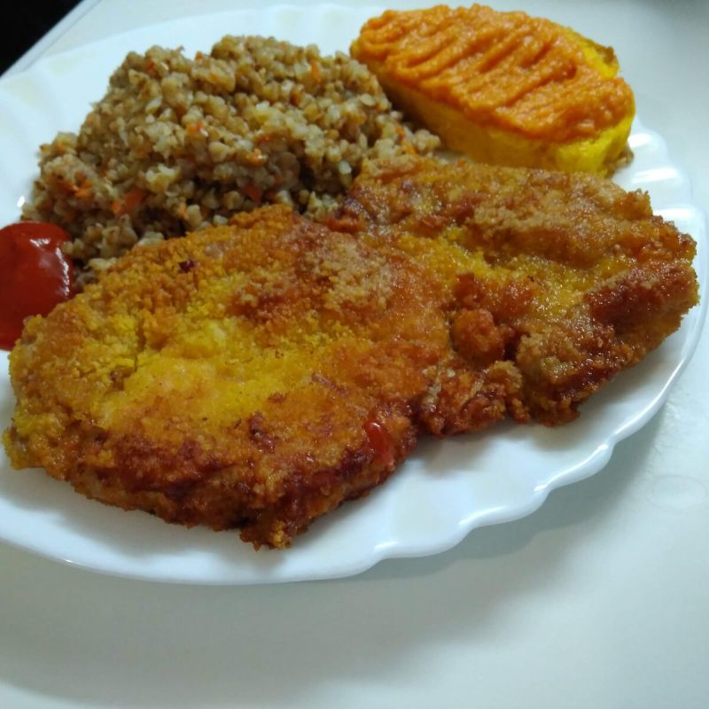 Сочный свиной шницель: простой рецепт для идеального ужина