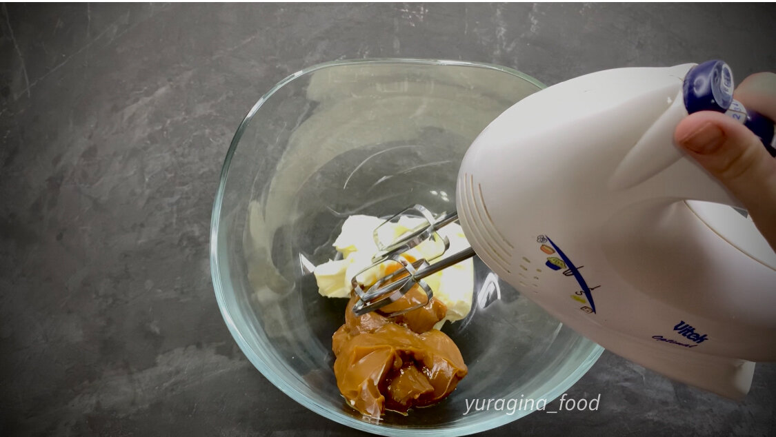 Шоколадно-ореховый торт без выпечки: простой рецепт от холостяка