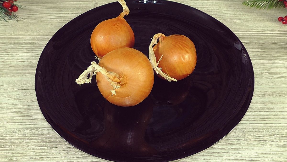 Неожиданные блюда из репчатого лука: открытия на домашней кухне