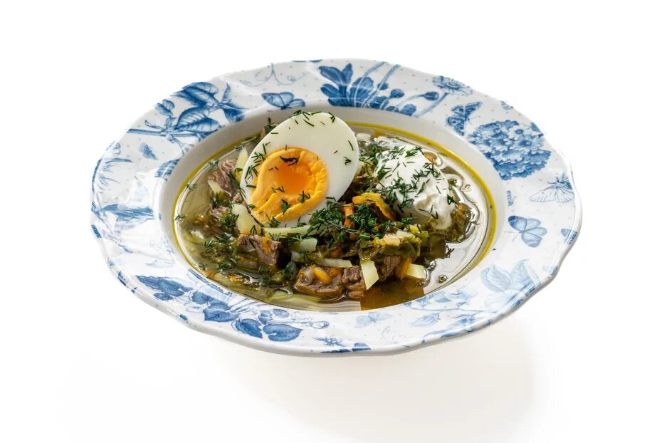 Борщ с щавелем: Как приготовить вкусный и насыщенный суп