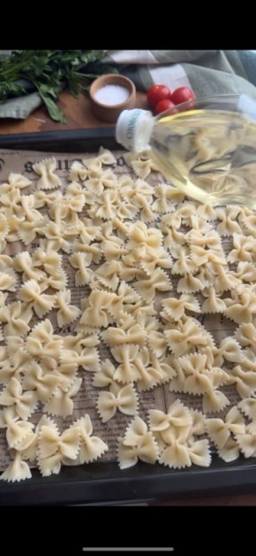 Салат за 20 минут: быстрый и вкусный рецепт