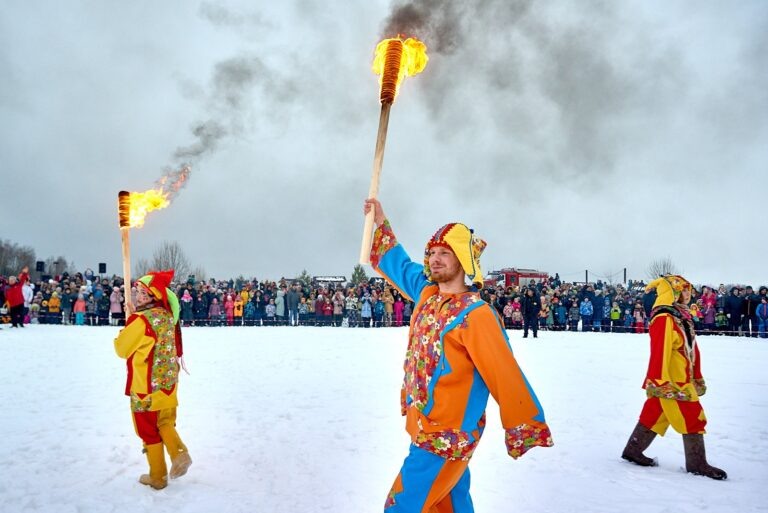 Масленица 2026: Даты, Традиции и Цены на Блины