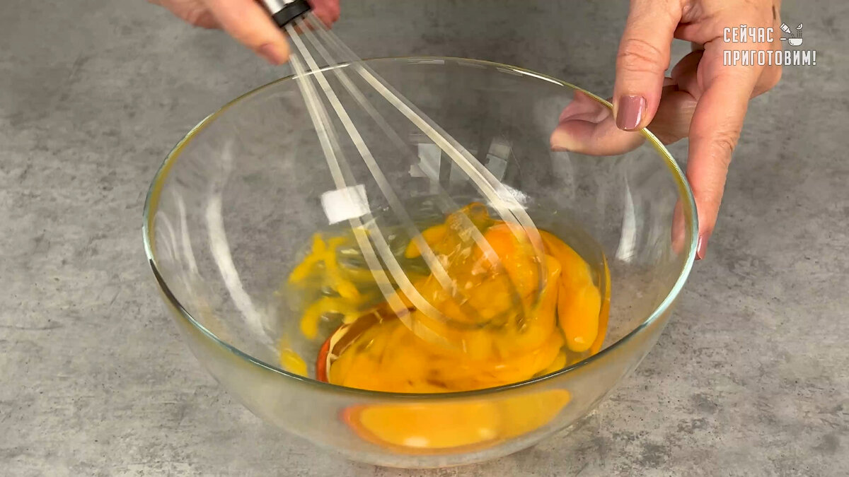 Пирог за 10 минут: ленивая ачма на сковороде для быстрого ужина