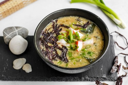Вкусное путешествие в Японию: суп с крабовыми палочками и нори