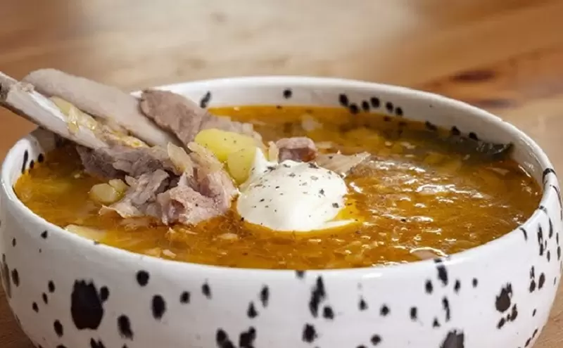 Восстановление русской кулинарной традиции: уникальные щи по рецепту Похлёбкина