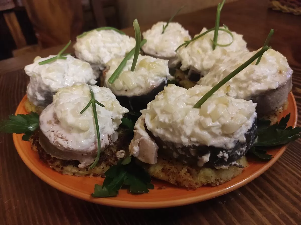 Горбуша в духовке: изысканное блюдо на картофельной основе