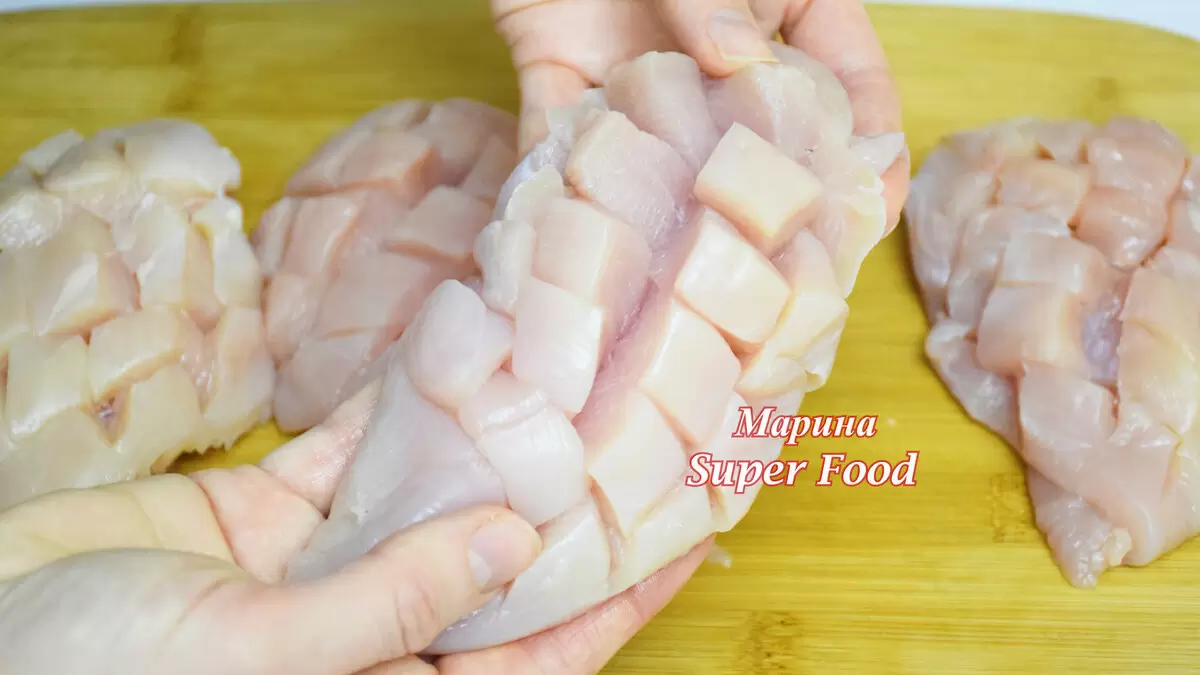 Куриная грудка в духовке: просто, вкусно и впечатляюще